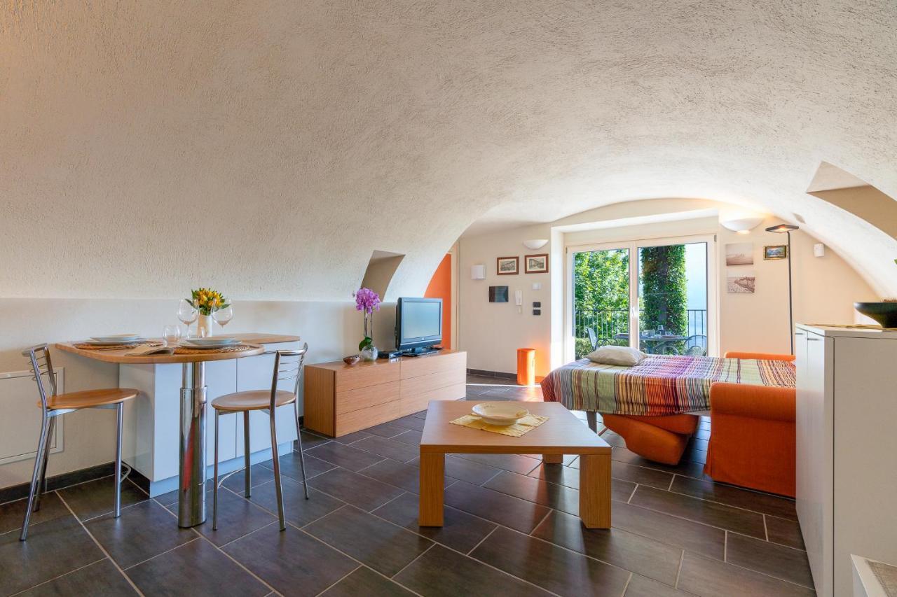 Casa Di Campagna Tony Con Piscina E Vista Lago Gravedona Εξωτερικό φωτογραφία